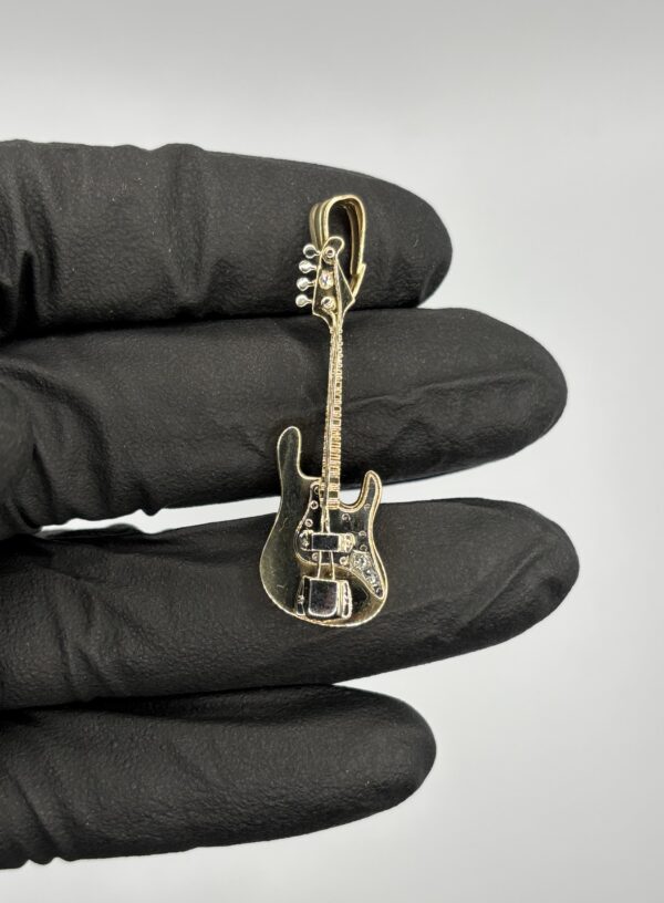 14KT Gold Guitar Pendant