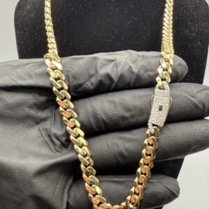 14KT Semi Hollow Cuban Link Chain - 20 Inch - 19.3 Grams - 6.5MM - CZ Clasp