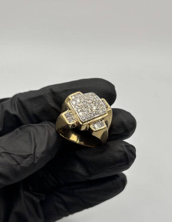 14KT Gold Men’s Diamond Ring - Image 2