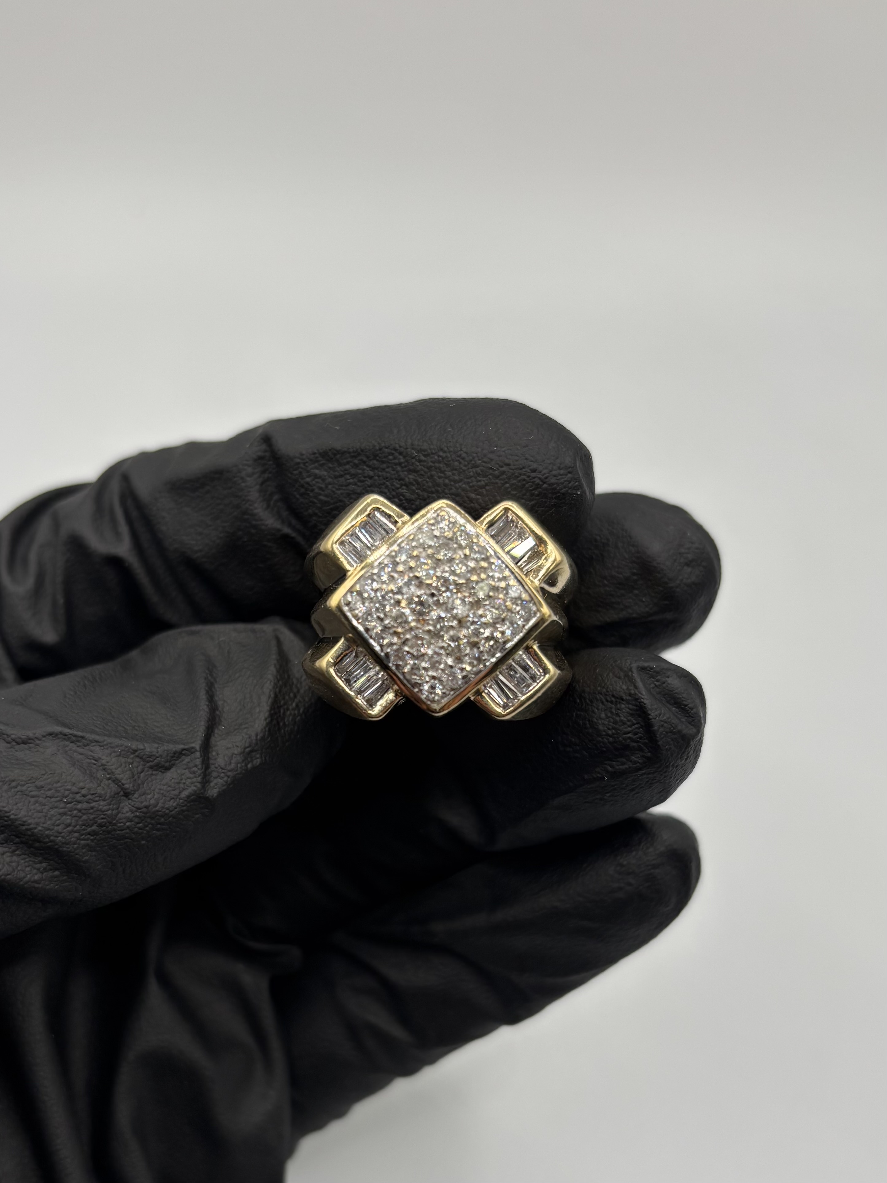 14KT Gold Men’s Diamond Ring