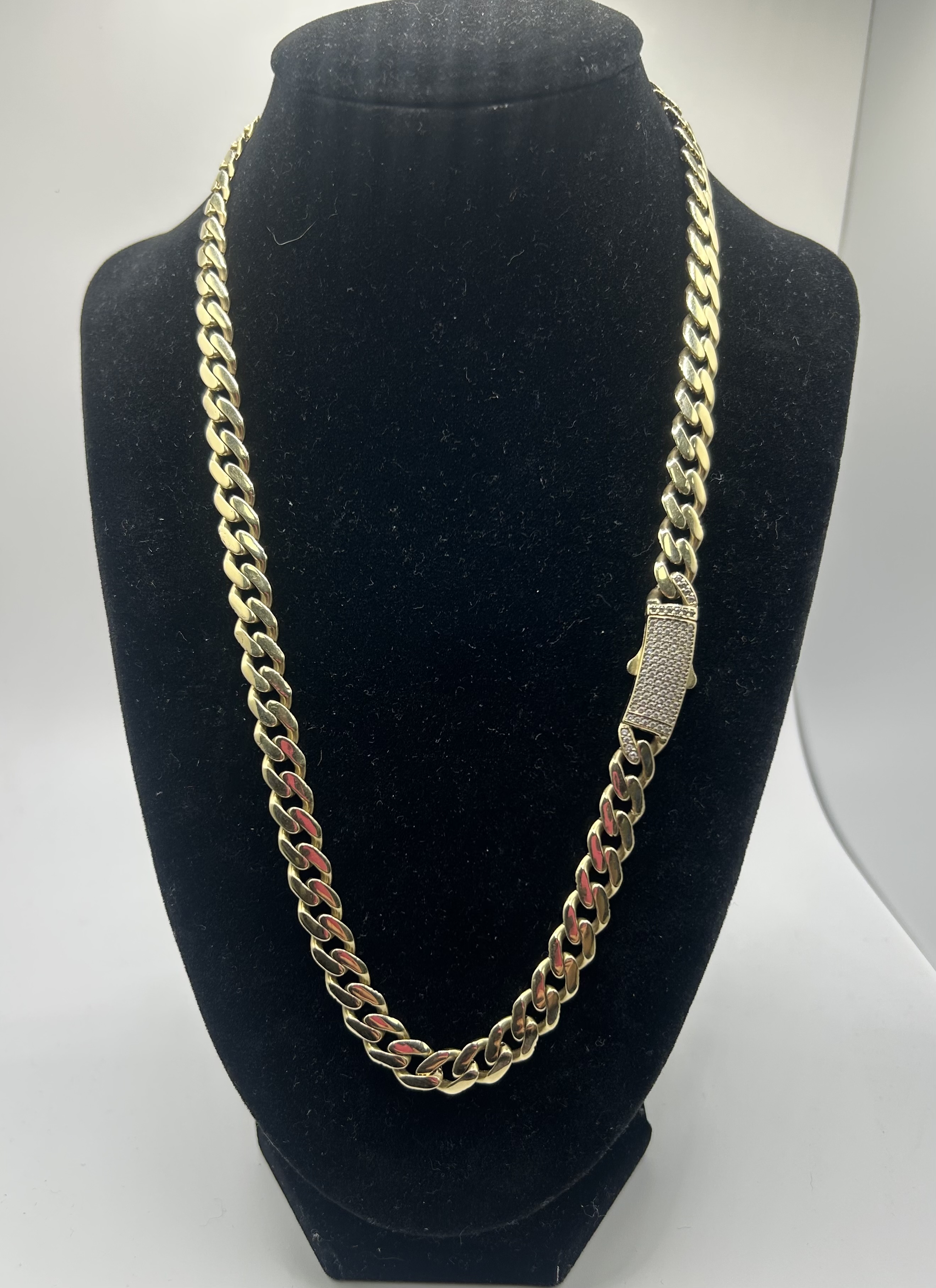 14KT Gold Itallo Semi Hollow Cuban Link Chain