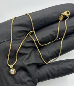 18KT Yellow Gold Diamond Pendant Necklace - 5.7 Grams - 16 Inch Chain - Approx .40CT Natural Diamond