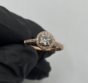 14KT Pink Gold Ring - Natural Diamond - 3.2 Grams - Approx .50-.75 CT - Size 7.5